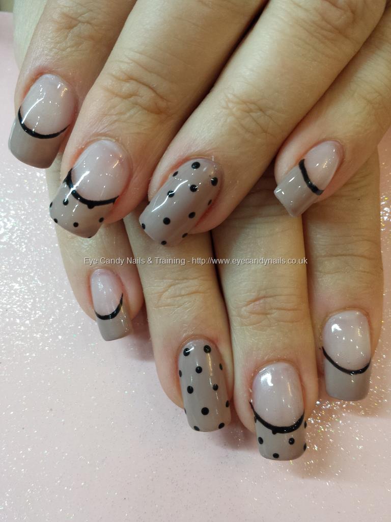 Nude and black gel polka dot nail art NailArt NailsTaken at:31/01 