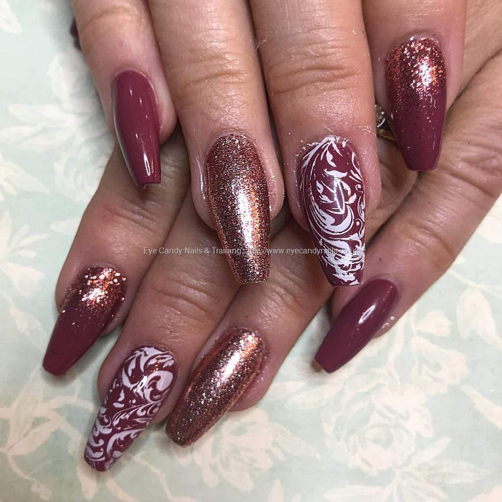 Eye Candy Nails & Training - Berry nude gel polish with rose gold glitter  and filigree nail art by Amy Mitchell on 21 November 2017 at 01:23