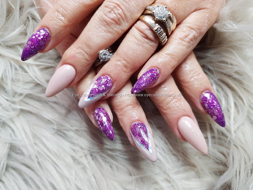 pretty in lilac acrylics☁️ | Acrylic nails coffin short, Purple nails, Purple  acrylic nails